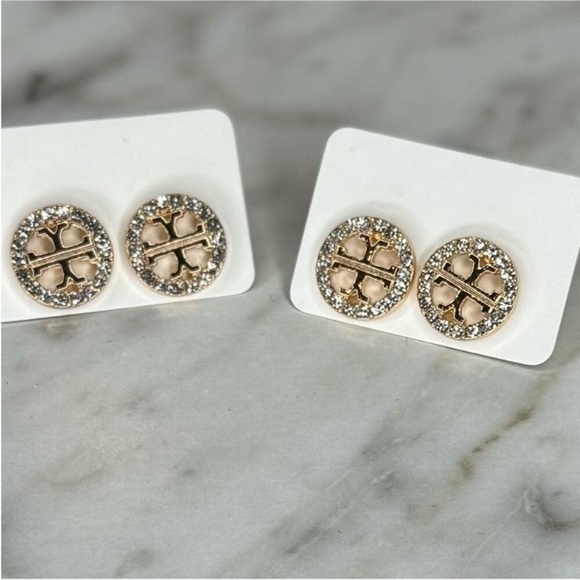 NWT Tory Burch “style” Logo Earring Gold Plated Stud - Picture 3 of 4